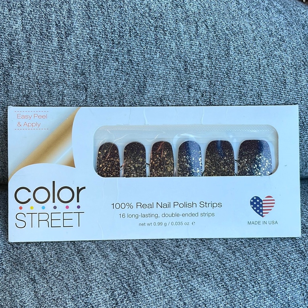 Color Street Retired “Best in Show” Nail Set